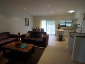4 bedroom accommodation - GYMPIE PINES